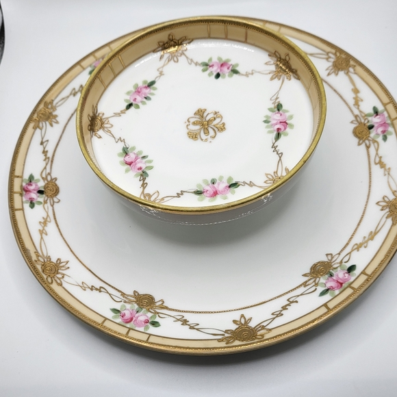 VTG Nippon Tiered Cheese Crackers Dish Handpainted Pink Roses Gold Trim Flowers - Picture 5 of 10
